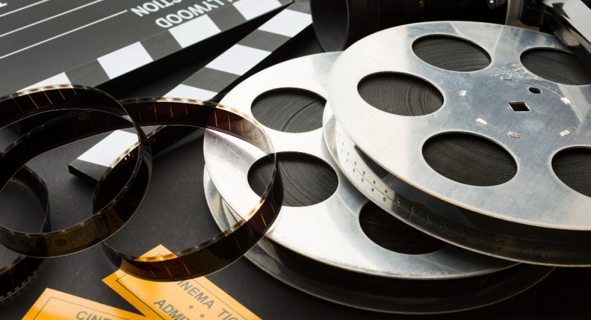 Arrangement of cinema objects close-up